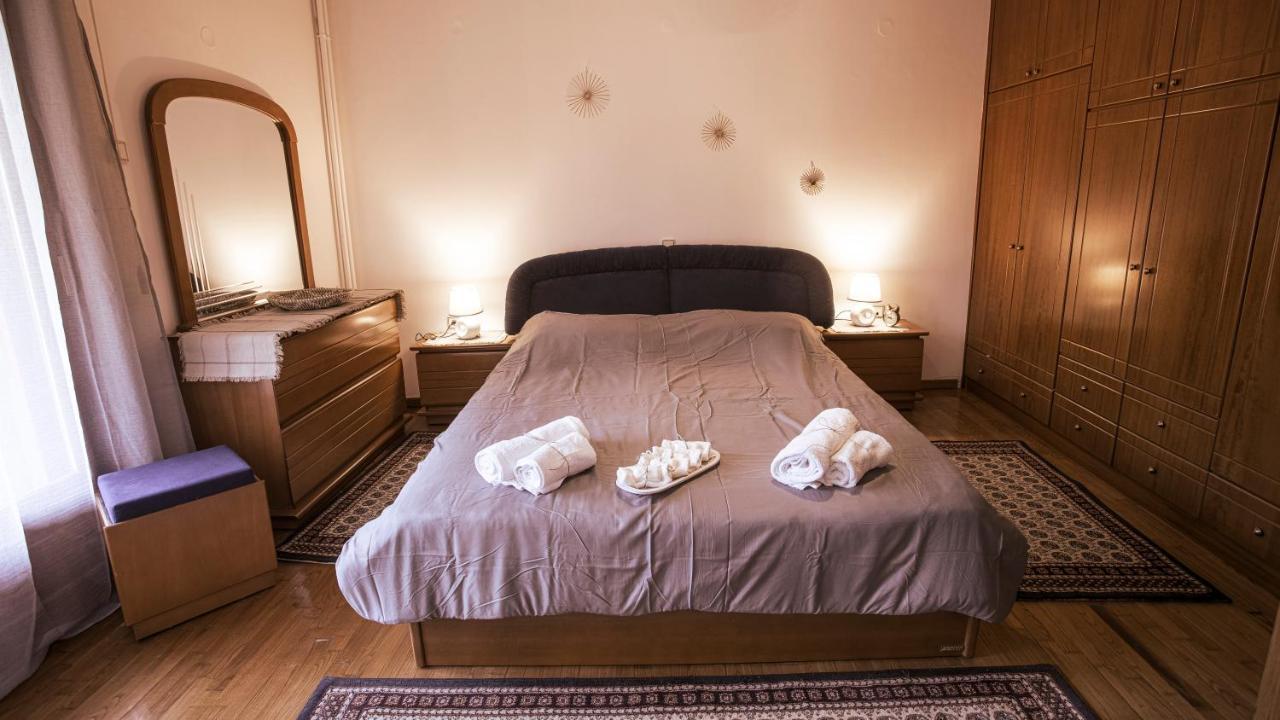 קסטוריה Georgia'S Guesthouse מראה חיצוני תמונה