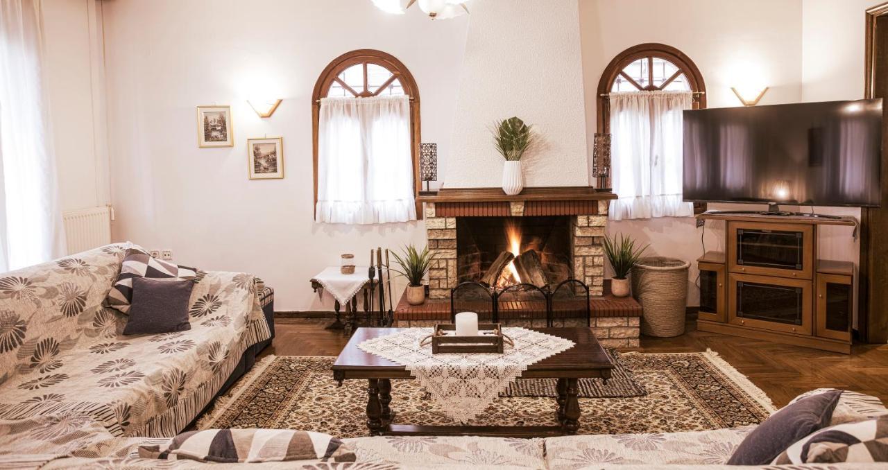 קסטוריה Georgia'S Guesthouse מראה חיצוני תמונה